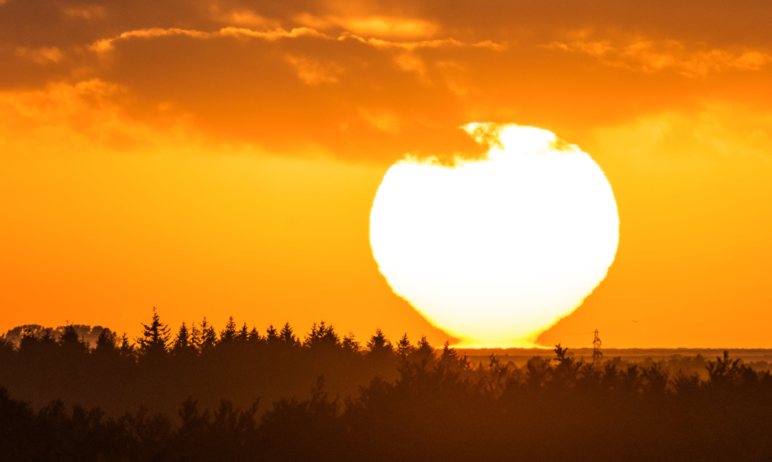 The sun is setting on western Sealand.